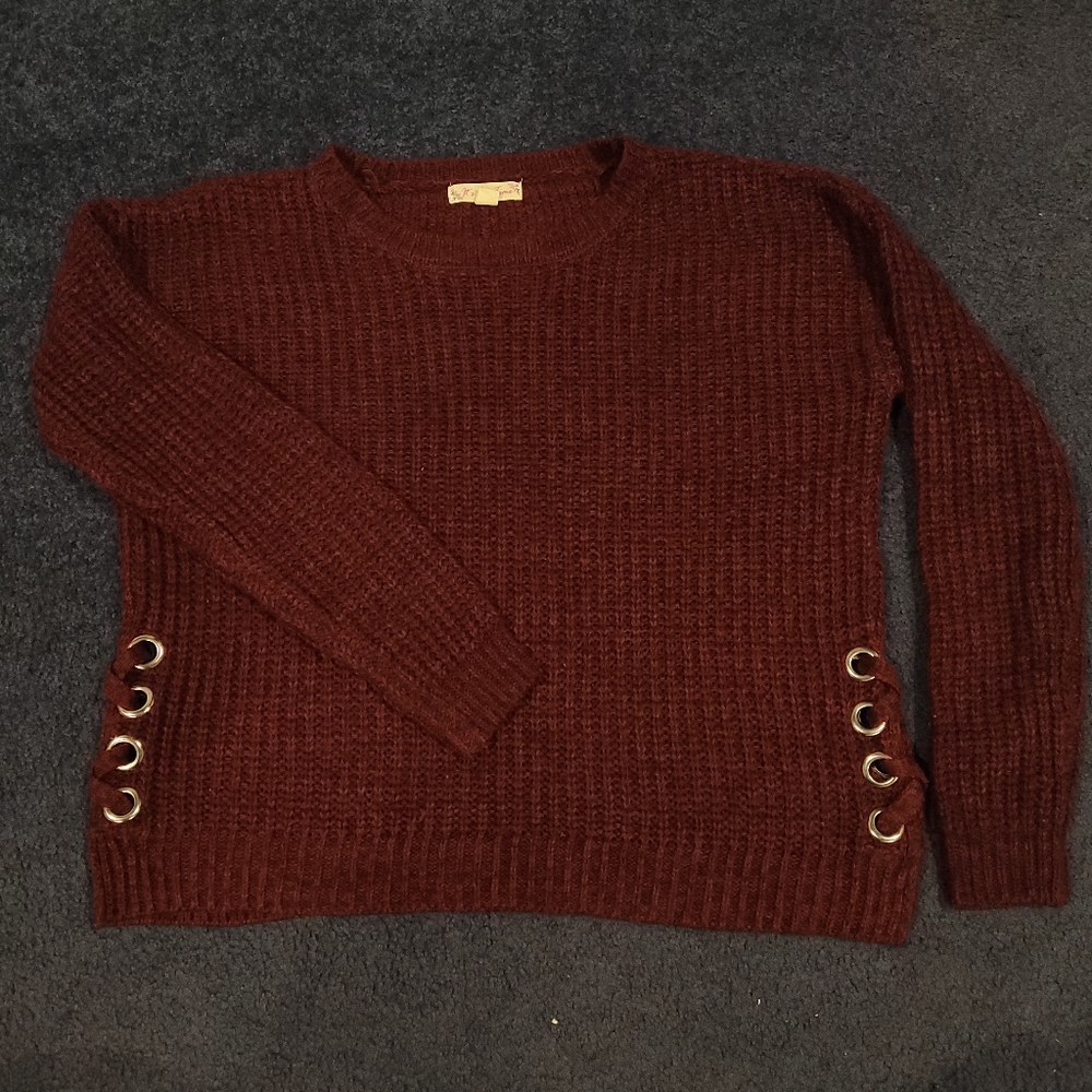 Burgundy wine chenille like sweater small
